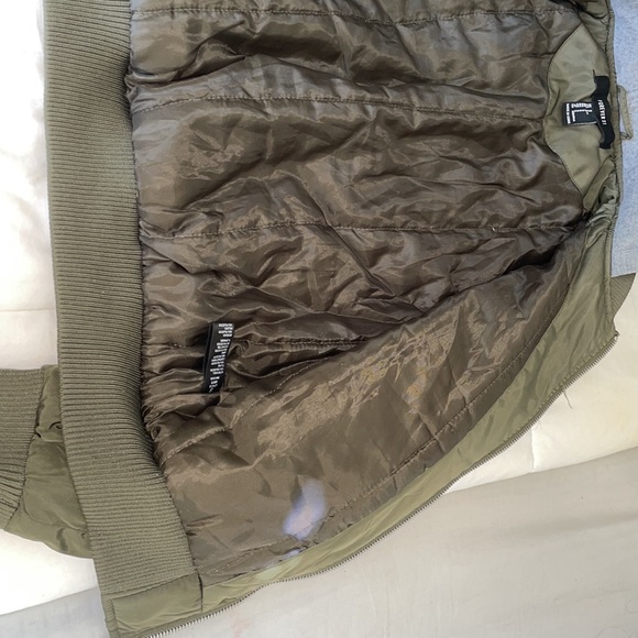 FOREVER 21 BOMBER jacket - Picture 5 of 5